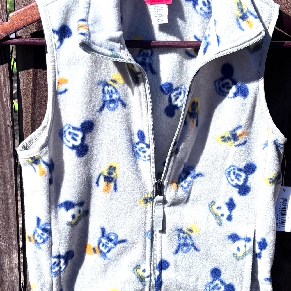 Disney Fleece Vest‎ Kids Medium Gray Mickey Donald Goofy Print NWT